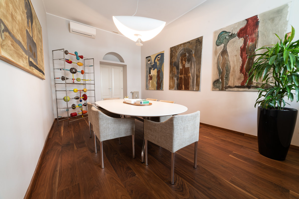 saletta riunioni Studio Legale Fares e Associati